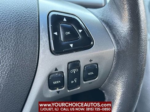 Used 2015 Ford Taurus SEL image 31