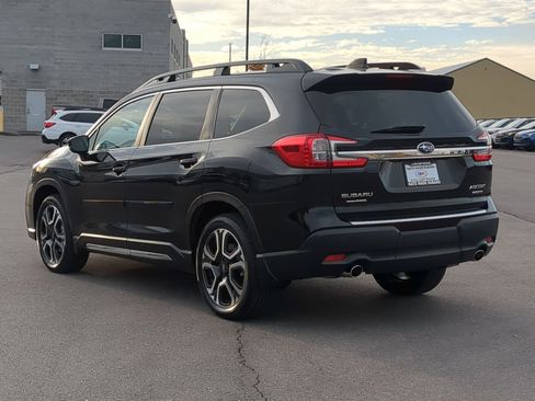 Used 2024 Subaru Ascent Limited w/ Technology Package image 5