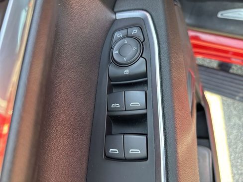 Used 2023 Chevrolet Silverado 1500 LT AWD/4WD image 13