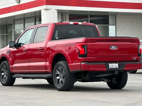 Used 2024 Ford F150 Lightning Flash image 4