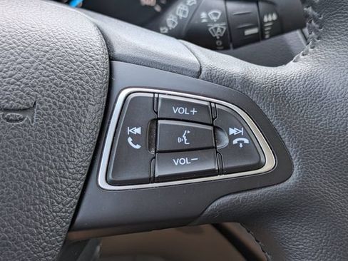 Used 2019 Ford Escape SEL FWD image 28