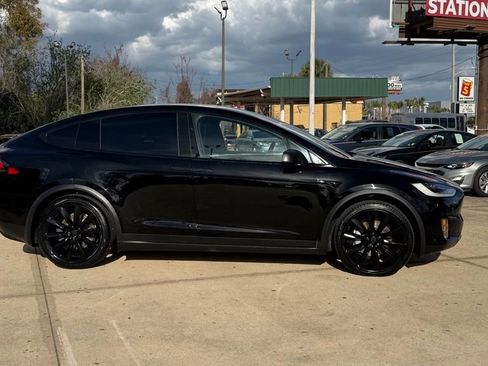 Used 2020 Tesla Model X Long Range image 37