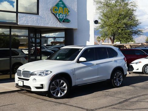 Used 2017 BMW X5 xDrive40e image 3