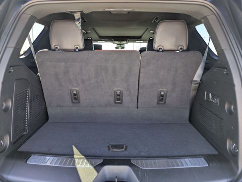 Used 2024 GMC Yukon Denali Ultimate image 25