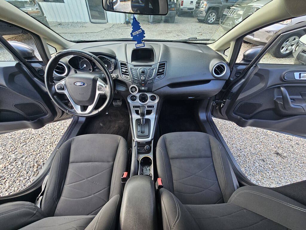 Used 2014 Ford Fiesta SE w/ Comfort Package FWD image 21