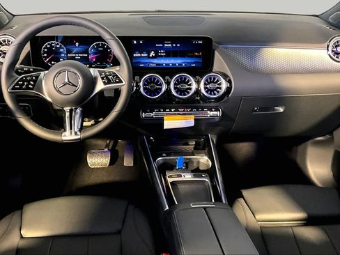 New 2026 Mercedes-Benz GLA 250 4MATIC image 7