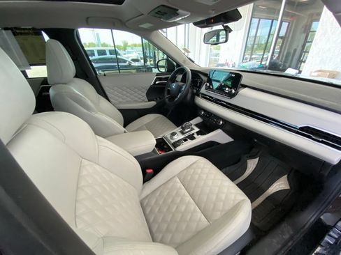 Used 2024 Mitsubishi Outlander SEL FWD image 27