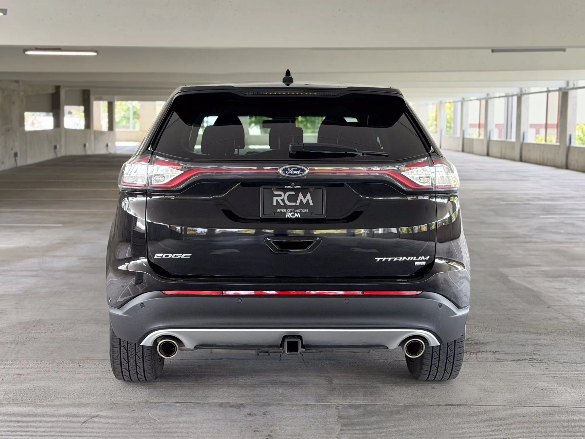Used 2017 Ford Edge Titanium w/ Equipment Group 302A AWD/4WD image 6