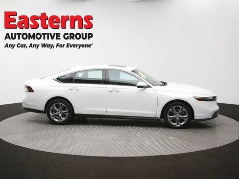 Used 2023 Honda Accord EX image 48