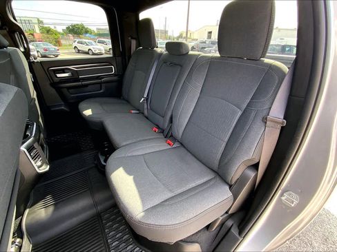 Used 2020 RAM 2500 Lone Star w/ Night Edition image 19