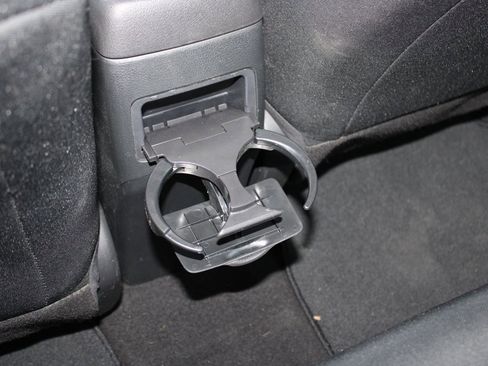 Used 2012 Toyota Corolla S image 19