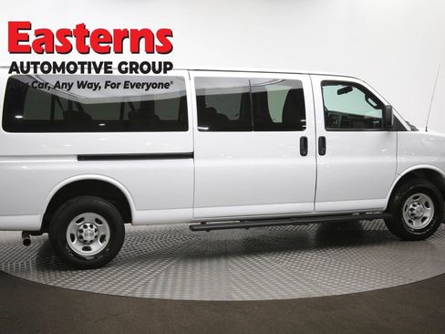 Used 2023 Chevrolet Express 3500 LS image 40
