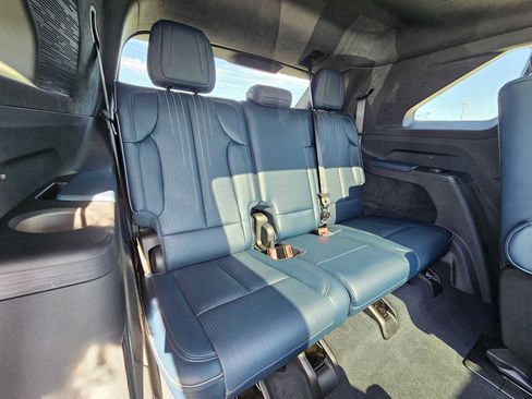 Used 2025 Cadillac Escalade IQ Sport 2 AWD/4WD image 13
