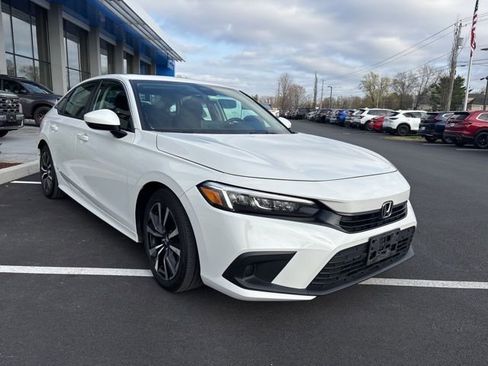 Used 2023 Honda Civic EX image 12