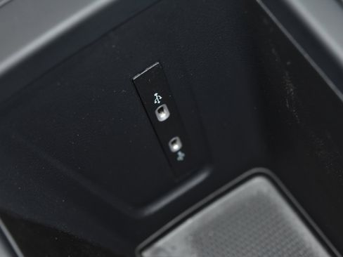 New 2026 Volkswagen Tiguan SE R-Line image 12