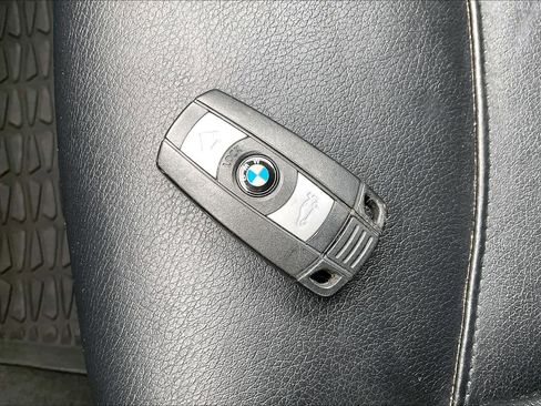 Used 2015 BMW X1 xDrive28i image 15