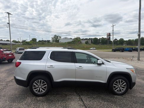 Used 2019 GMC Acadia SLE FWD image 8
