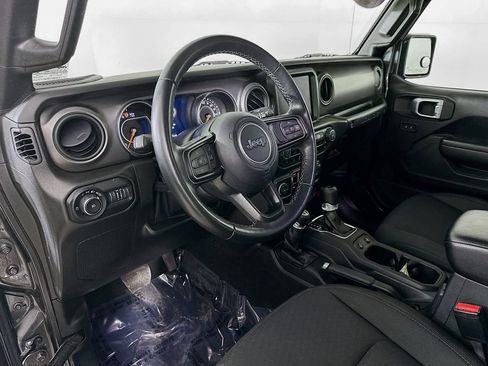 Certified 2022 Jeep Wrangler Unlimited Sport image 17