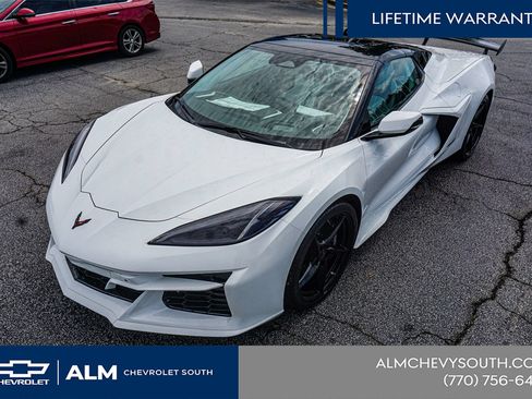New 2026 Chevrolet Corvette E-Ray w/ ZER Performance Package AWD/4WD image 17