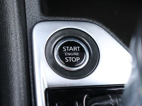 Used 2024 Nissan Sentra SV FWD image 37