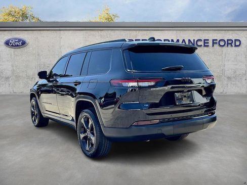 Used 2021 Jeep Grand Cherokee L Laredo image 10