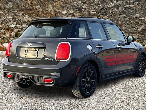 Used 2016 MINI Cooper S image 2