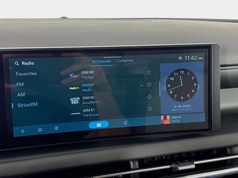 New 2025 Hyundai Santa Cruz SEL image 15