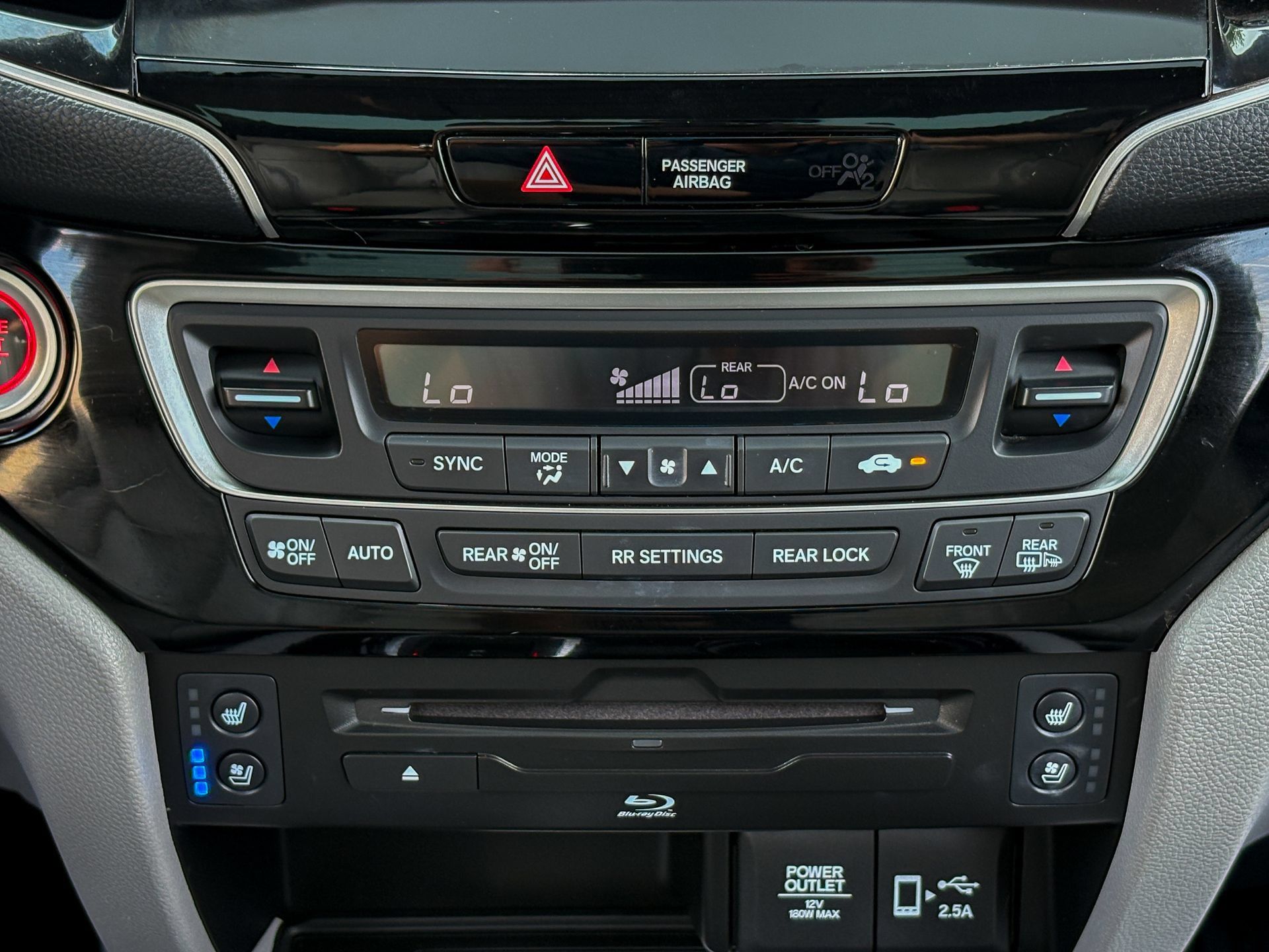 Used 2020 Honda Pilot Elite image 23