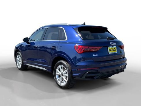 Used 2025 Audi Q3 2.0T Premium Plus w/ Premium Plus Package image 3