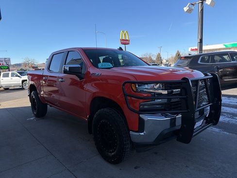 Used 2019 Chevrolet Silverado 1500 LT w/ All-Star Edition image 4