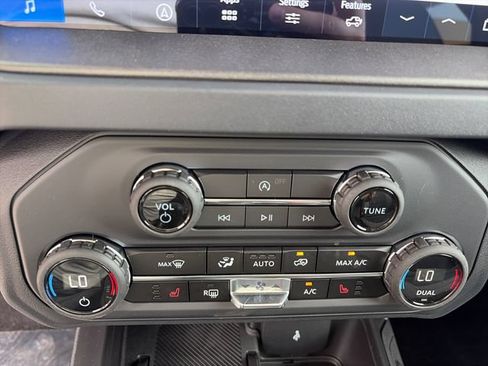 New 2026 Ford Bronco Big Bend AWD/4WD image 18