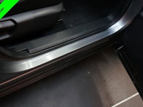 Certified 2023 Nissan Rogue SV AWD/4WD image 60