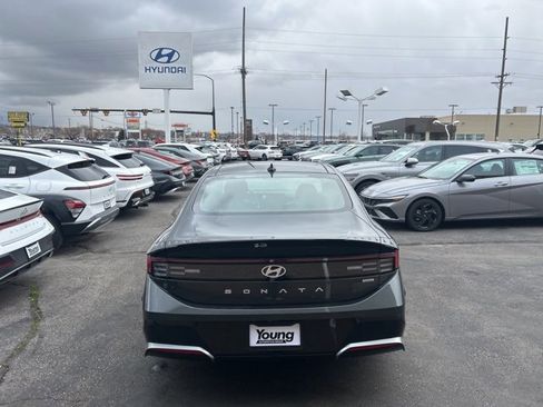 New 2026 Hyundai Sonata SEL image 6