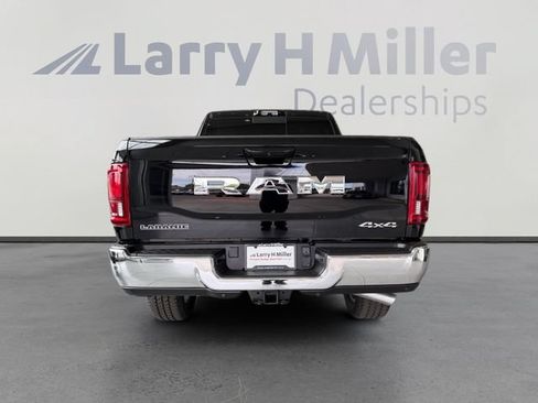New 2026 RAM 2500 Laramie w/ Towing Technology Group AWD/4WD image 4