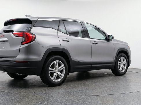 Used 2024 GMC Terrain SLE FWD image 9