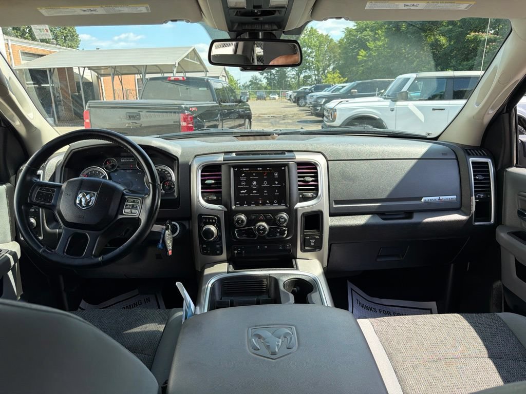 Used 2018 RAM 1500 4x4 Crew Cab Lone Star image 21