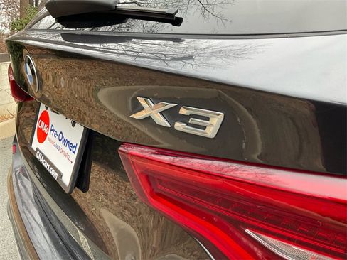 Used 2018 BMW X3 xDrive30i w/ Executive Package image 17