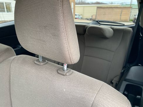 Used 2016 Honda Pilot LX image 13