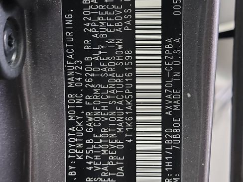 Used 2023 Toyota Camry XSE FWD image 32