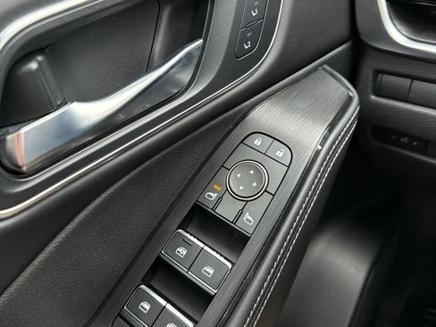 Used 2023 Nissan Rogue Platinum w/ Platinum Premium Package image 26