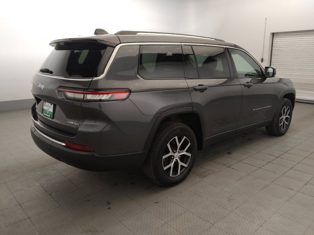 Used 2023 Jeep Grand Cherokee L Limited w/ Luxury Tech Group II AWD/4WD image 9