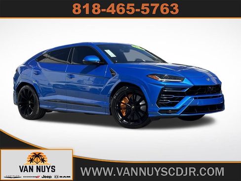 Used 2022 Lamborghini Urus image 1