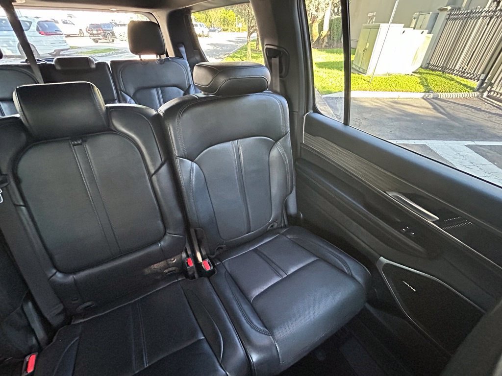 Used 2024 Jeep Wagoneer Series II w/ Flexible Seating Group RWD image 14