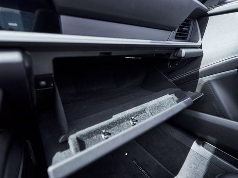 Used 2024 Porsche 911 Targa 4S w/ Premium Package image 73