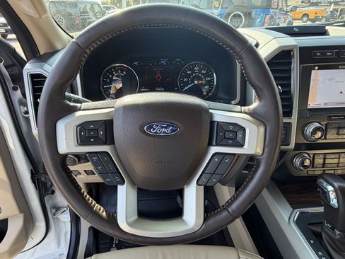 Certified 2019 Ford F150 Lariat w/ Equipment Group 502A Luxury image 13