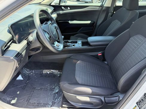 Used 2025 Kia K5 LXS FWD image 23