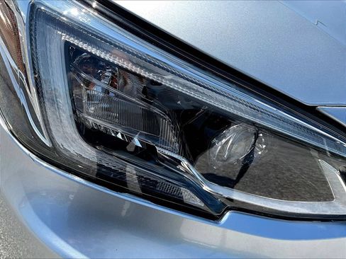 Used 2022 Subaru Legacy Limited w/ Popular Package #3 AWD/4WD image 34