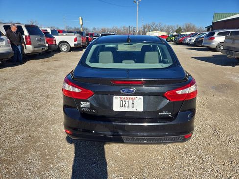 Used 2014 Ford Focus SE image 13