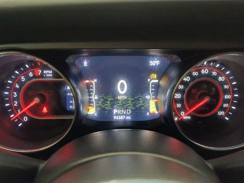 Used 2021 Jeep Gladiator Mojave w/ LED Lighting Group AWD/4WD image 16