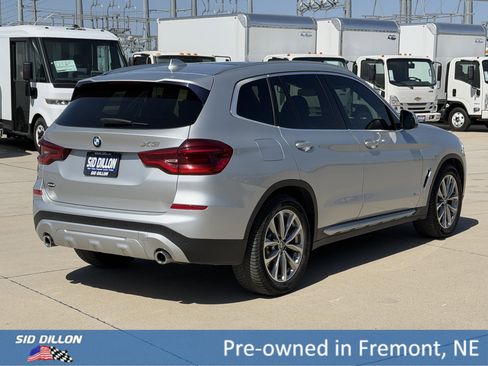 Used 2018 BMW X3 xDrive30i AWD/4WD image 4